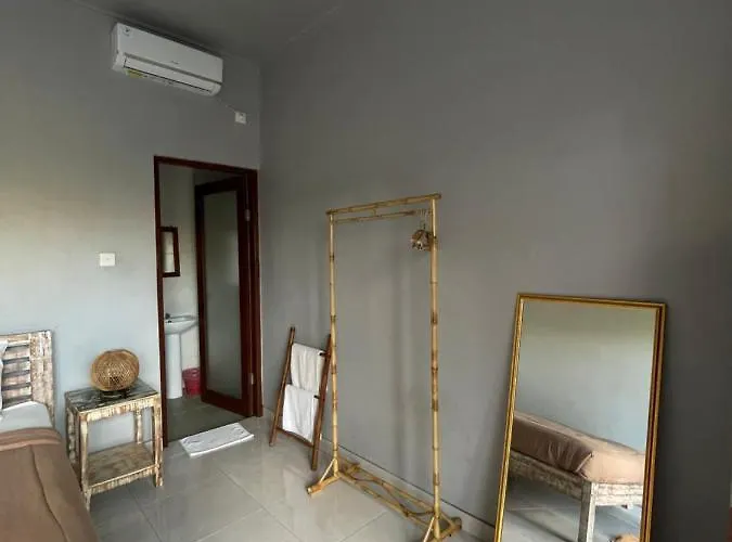 Tyana Private In Batu Bolong 26 Canggu (Bali)
